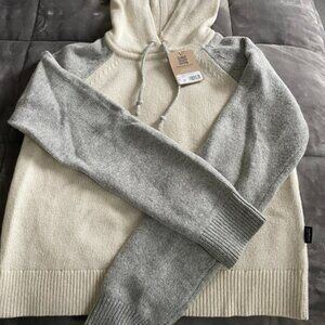 Patagonia Wool Sweater with tags